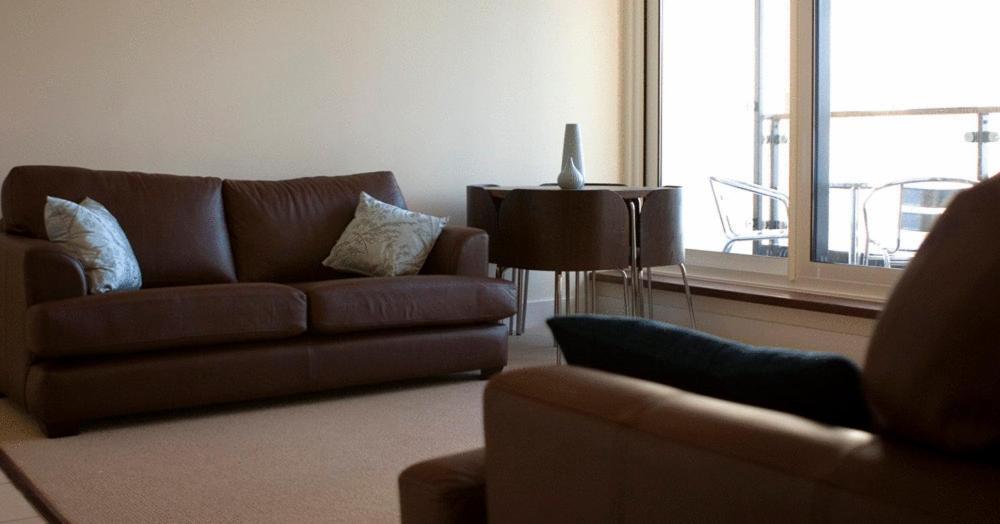 Bayview Apartments Sports Village Cardiff Free Parking & Free Wi Fi Habitación foto